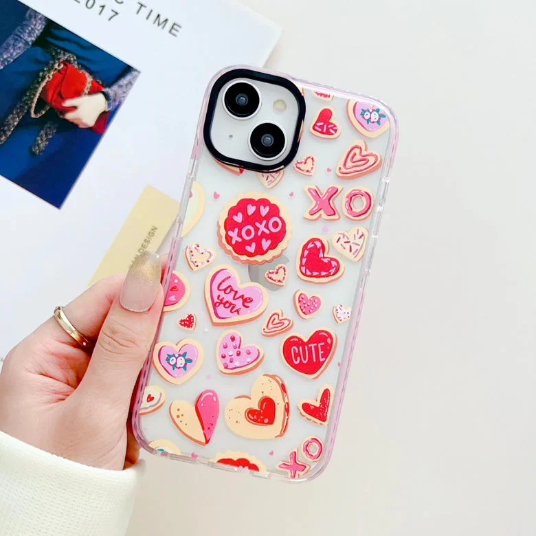 iPhone 11 / XOXO Heart Pattern