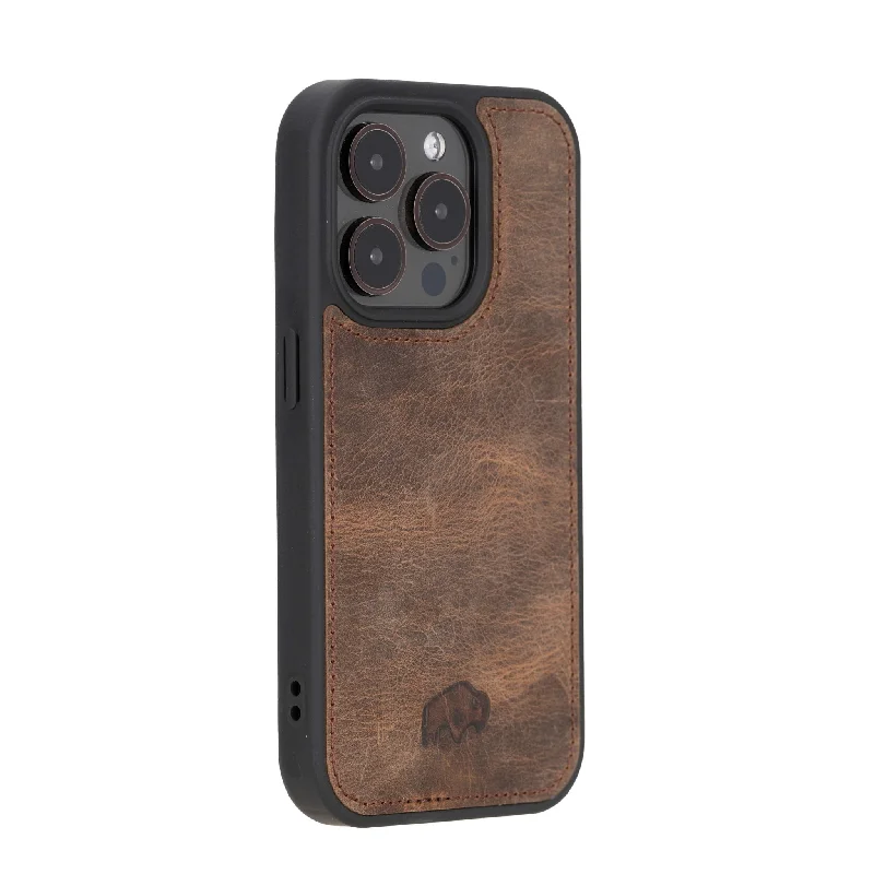 Modern York iPhone 15 Pro Case, Distressed Coffee